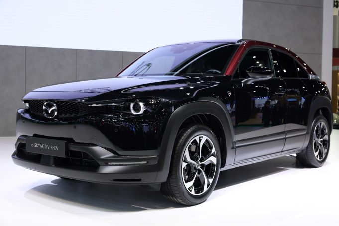 มาสด้าเผยเทคโนโลยีแห่งอนาคตรถยนต์ไฟฟ้าพลังโรตารี่ Mazda MX-30 e-SKYACTIV R-EV