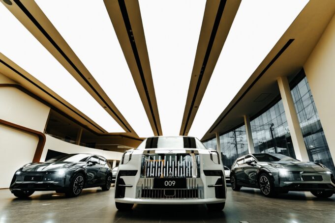 เปิดแล้ว! โชว์รูมพรีเมียม-ลักชัวรี่ ZEEKR ชูแนวคิด ‘ZEEKR House’