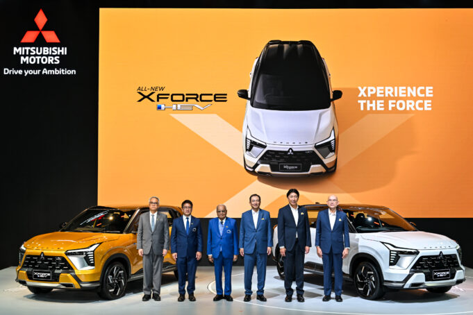 มิตซูบิชิ มอเตอร์ส ประเทศไทย เปิดตัว ฟูลไฮบริดสุดล้ำสมัย 2 รุ่นใหม่ล่าสุด‘ออล-นิว มิตซูบิชิ เอ็กซ์ฟอร์ส เอชอีวี’ และ ‘มิตซูบิชิ เอ็กซ์แพนเดอร์ เอชอีวี เพลย์’พร้อมแคมเปญพิเศษ ที่งานบางกอก อินเตอร์เนชั่นแนล มอเตอร์โชว์ ครั้งที่ 46 มิตซูบิชิ มอเตอร์ส ประเทศไทย ชวนสัมผัสยนตรกรรมฟูลไฮบริดสุดล้ำสมัย 2 รุ่นใหม่ล่าสุด‘ออล-นิว มิตซูบิชิ เอ็กซ์ฟอร์ส เอชอีวี’ และ ‘มิตซูบิชิ เอ็กซ์แพนเดอร์ เอชอีวี เพลย์’พร้อมแคมเปญพิเศษ ที่งานบางกอก อินเตอร์เนชั่นแนล มอเตอร์โชว์ ครั้งที่ 46