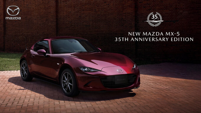 มาสด้าเปิดตัว New Mazda MX-5 รุ่นพิเศษ ฉลอง 35 ปี สปอร์ตโรดสเตอร์ระดับตำนาน Mazda MX-5: ตำนานโรดสเตอร์ที่ครองใจผู้ขับขี่ทั่วโลก