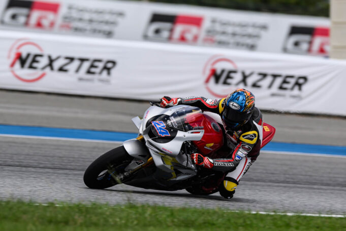 ศึกสองล้อประเทศไทย ควอลิฟายเดือด! “แสตมป์” คืนฟอร์มทวงโพลรุ่นใหญ่ NEXZTER BRIC Superbike สนาม 3