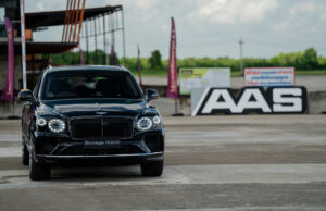 🚘 Bentley Bangkok แชร์ภาพความประทับใจในกิจกรรม Drive Beyond Luxury ส่งท้าย AAS Driving Experience 2025