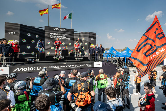 กกท. ยืนยัน ไทยพร้อมเป็น ‘ประตูบานแรก’ สู่ MotoGP ฤดูกาล 2026! ประกาศเปิดขายบัตร ‘3-in-1’ พร้อมกันทั่วโลก 11 พ.ย. นี้