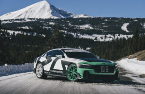 เบนท์ลีย์มอเตอร์สโชว์สมรรถนะ Continental GT Supersports กลางหิมะพร้อมเปิดตัว Bentayga X Concept ในงาน FAT Ice Race