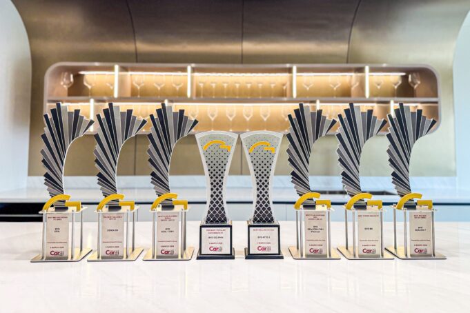 เรเว่ นำทัพรถยนต์ 8 รุ่น จาก BYD และ DENZA กวาด 8 รางวัลยอดเยี่ยม