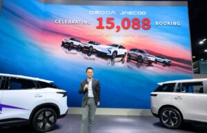 ม้ามืดผงาด! OMODA & JAECOO กวาดยอดจองทะลุ 15,088 คัน ทะยานขึ้น Top 2 แบรนด์ EV ใน Motor Show 2026 พร้อมเตรียมเปิดโรงงานไทย เม.ย. นี้!