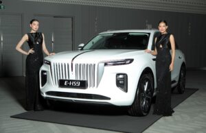 สะเทือนวงการลักชูรี่! ถอดรหัส “HONGQI E-HS9” สุลต่านอีวีแดนมังกร เคาะราคาช็อกโลก 2.99 ล้าน ถูกกว่านี้ก็บินไปซื้อที่ปักกิ่งแล้ว! 🐉⚡