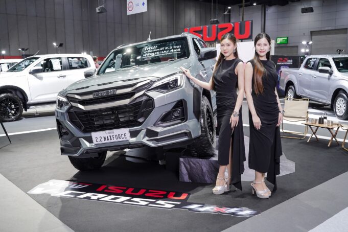 🛻💪 “คุ้มค่า…ฝ่าทุกวิกฤต” — อีซูซุยกทัพ 10 คัน บุก FAST Auto Show 2026 ทั้งมาตรฐาน ทั้งแต่ง ทั้งสายลุย สายพาณิชย์ จัดครบจบในงานเดียว
