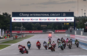 BRIC Superbike สนาม 3: “บอล” จักรกฤษณ์ ล้มยักษ์ใต้ฟ้าเปียก “โกยุ” ฉวยจังหวะ “มิกซ์” ล้ม — บุรีรัมย์เดือดรอชิงแชมป์ 2 เรซส่งท้ายปี